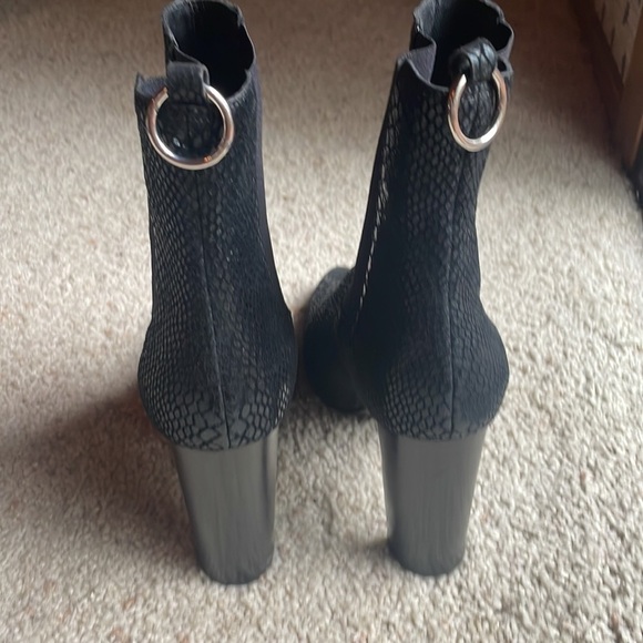 PAIGE Kingston bootie - Picture 5 of 9